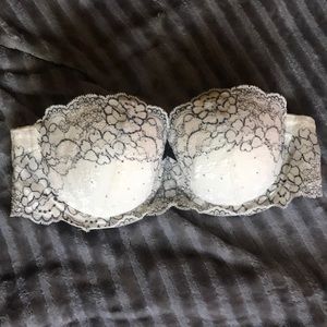 Strapless Victoria’s Secret Bra